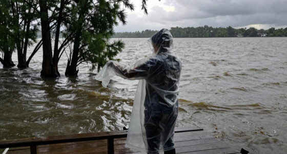 As Arthur comes ashore, season’s first tropical storm may bring worsening rain